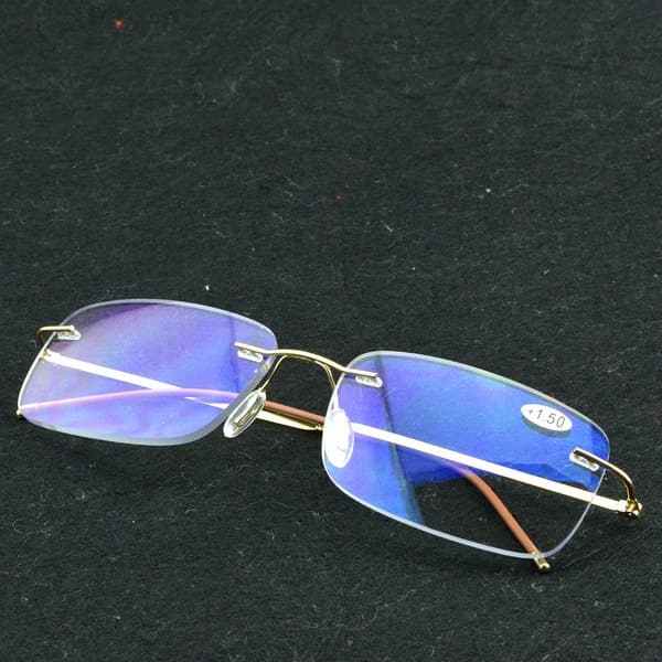 Luxury Gold-Rimmed Progressive Multifocal Glasses for Men (+1 to +4)