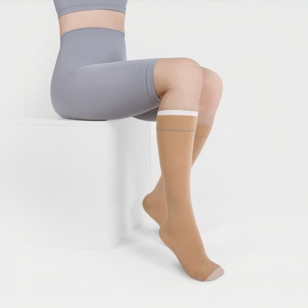 Luomma Idealista Compression Socks: Beige &amp; White, Class 2