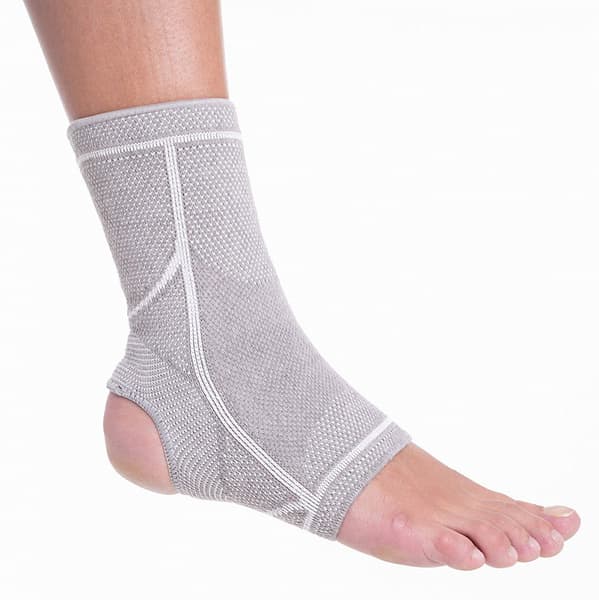 Comfort K-902 Ankle Brace, Medium (Size 21-22)