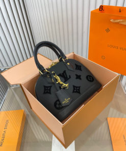 Louis Vuitton Handbag Set