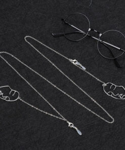 Eyeglass Holder