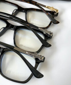 Eyeglass Holder